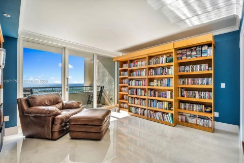 Condominio en venta en Miami, Florida, 2 dormitorios, 142.14 m2 № 2032896 - foto 15