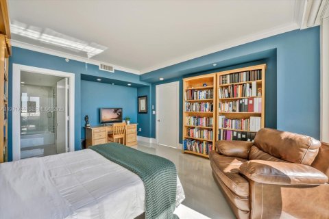 Condominio en venta en Miami, Florida, 2 dormitorios, 142.14 m2 № 2032896 - foto 17