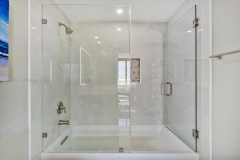 Condominio en venta en Miami, Florida, 2 dormitorios, 142.14 m2 № 2032896 - foto 22