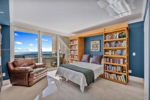 Condominio en venta en Miami, Florida, 2 dormitorios, 142.14 m2 № 2032896 - foto 14