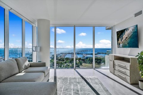 Condominio en Miami, Florida, 2 dormitorios № 2032896