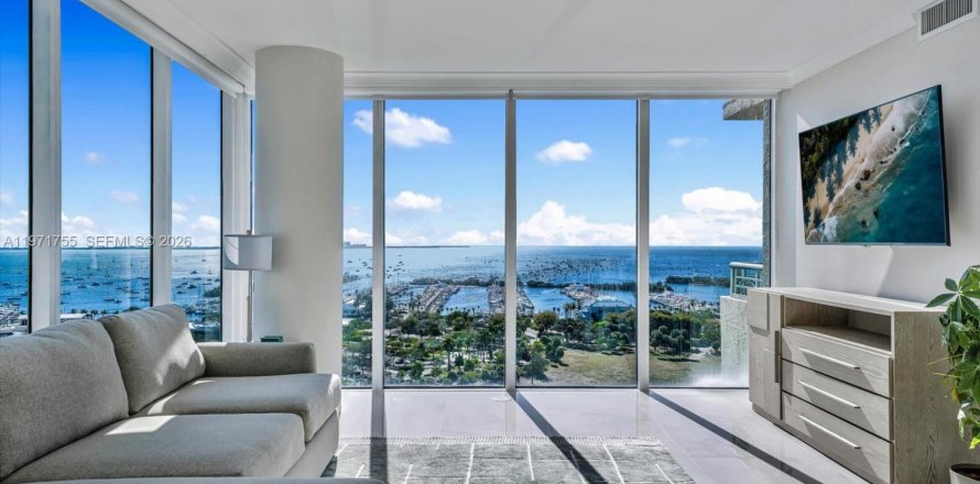 Condominio en Miami, Florida, 2 dormitorios № 2032896
