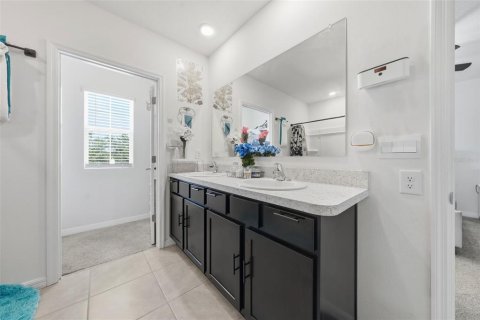 House in Ocala, Florida 5 bedrooms, 247.21 sq.m. № 2342632 - photo 23