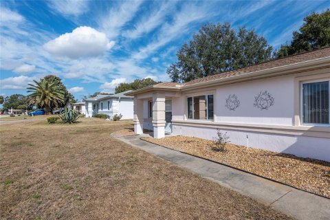 Casa en venta en Ocala, Florida, 2 dormitorios, 129.69 m2 № 1631349 - foto 3