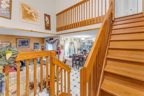 Condo in Miami, Florida, 3 bedrooms  № 1990754 - photo 9