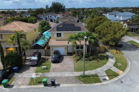 Casa en venta en Homestead, Florida, 5 dormitorios, 199.37 m2 № 2031817 - foto 7