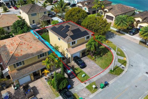 Casa en Homestead, Florida 5 dormitorios, 199.37 m2 № 2031817