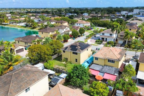 Casa en venta en Homestead, Florida, 5 dormitorios, 199.37 m2 № 2031817 - foto 6