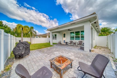 Купить виллу или дом в Дирфилд-Бич, Флорида 4 спальни, 202.43м2, № 1972020 - фото 27