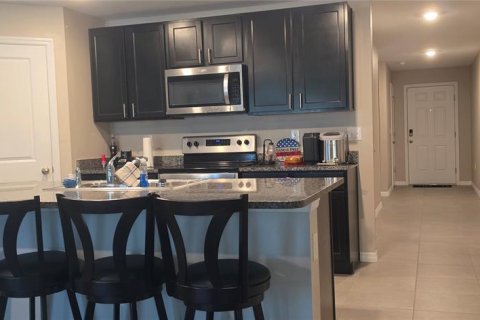 House in Zephyrhills, Florida 4 bedrooms, 171.5 sq.m. № 2429567 - photo 6