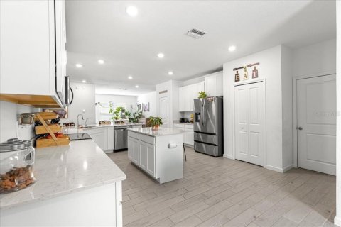 Villa ou maison à vendre à Ocala, Floride: 4 chambres, 212.93 m2 № 2266851 - photo 8