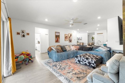 Villa ou maison à vendre à Ocala, Floride: 4 chambres, 212.93 m2 № 2266851 - photo 15