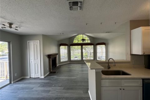 Condo in Altamonte Springs, Florida, 2 bedrooms  № 1757743 - photo 17