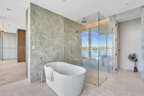 Villa ou maison à vendre à Miami Beach, Floride: 5 chambres, 473.24 m2 № 2057442 - photo 10