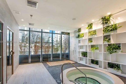 Condominio en alquiler en Miami, Florida, 1 dormitorio, 70.23 m2 № 2026312 - foto 16