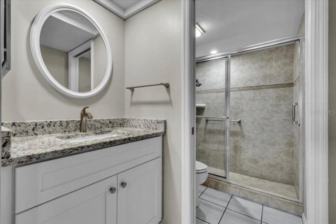 Copropriété à vendre à Cape Coral, Floride: 2 chambres, 104.42 m2 № 2324126 - photo 27