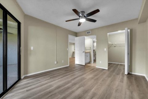 Copropriété à vendre à Cape Coral, Floride: 2 chambres, 104.42 m2 № 2324126 - photo 26