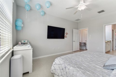 House in Wesley Chapel, Florida 5 bedrooms, 265.79 sq.m. № 1251631 - photo 28