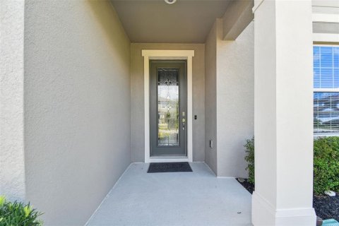 House in Wesley Chapel, Florida 5 bedrooms, 265.79 sq.m. № 1251631 - photo 5