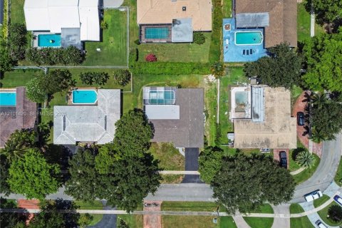 Villa ou maison à vendre à Plantation, Floride: 4 chambres, 184.04 m2 № 2407579 - photo 21