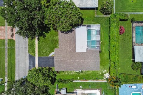Villa ou maison à vendre à Plantation, Floride: 4 chambres, 184.04 m2 № 2407579 - photo 22