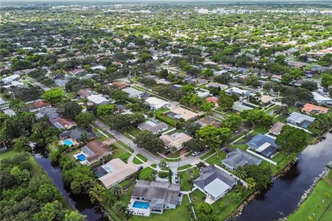 Villa ou maison à vendre à Plantation, Floride: 4 chambres, 184.04 m2 № 2407579 - photo 24