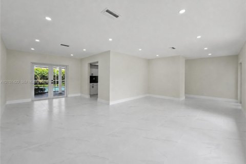Villa ou maison à vendre à Plantation, Floride: 4 chambres, 184.04 m2 № 2407579 - photo 19