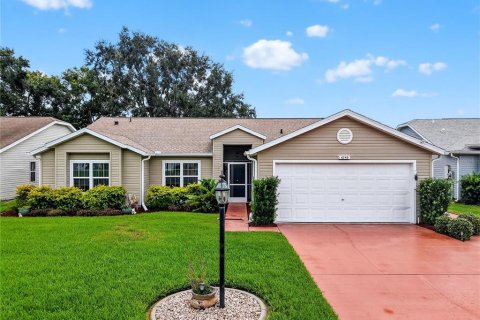 Villa ou maison à vendre à Leesburg, Floride: 2 chambres, 184.69 m2 № 1907891 - photo 1
