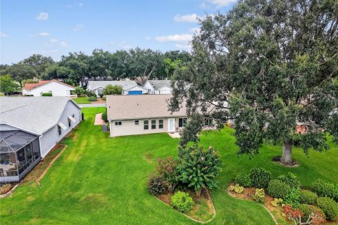 Villa ou maison à vendre à Leesburg, Floride: 2 chambres, 184.69 m2 № 1907891 - photo 3
