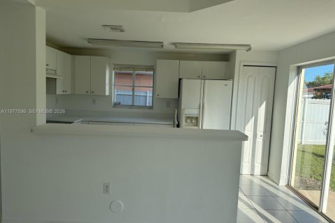 Casa en venta en Homestead, Florida, 4 dormitorios, 179.49 m2 № 2043938 - foto 14