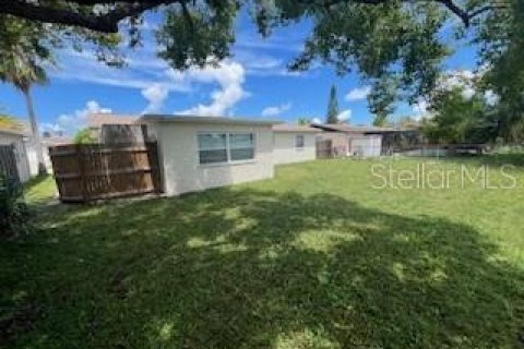 Casa en alquiler en Port Richey, Florida, 3 dormitorios, 95.88 m2 № 1821195 - foto 3