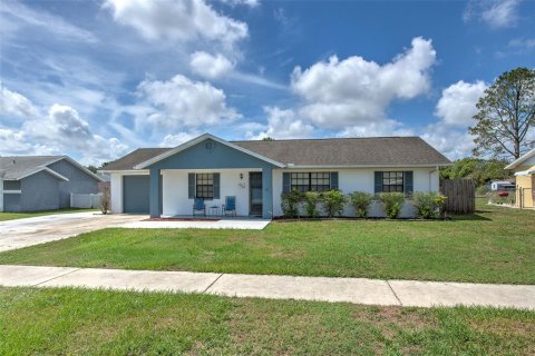 Casa en Zephyrhills, Florida 2 dormitorios, 121.05 m2 № 2112808