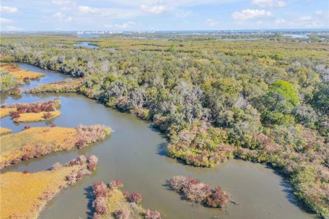 Casa en venta en New Smyrna Beach, Florida, 3 dormitorios, 111.48 m2 № 2131565 - foto 3