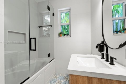 Купить виллу или дом в Майами, Флорида 3 спальни, 159.98м2, № 1952405 - фото 15