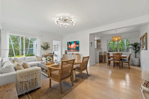 Купить виллу или дом в Майами, Флорида 3 спальни, 159.98м2, № 1952405 - фото 8