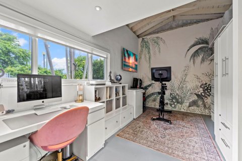 Купить виллу или дом в Майами, Флорида 3 спальни, 159.98м2, № 1952405 - фото 17
