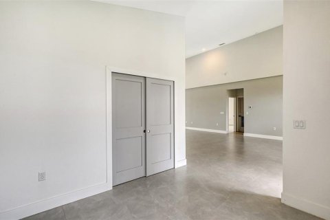 Villa ou maison à vendre à Port Charlotte, Floride: 4 chambres, 224.17 m2 № 2408905 - photo 21