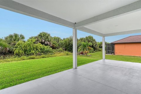 Villa ou maison à vendre à Port Charlotte, Floride: 4 chambres, 224.17 m2 № 2408905 - photo 29