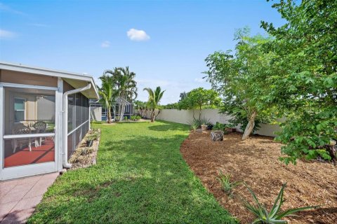 Casa en venta en Bradenton, Florida, 2 dormitorios, 127.09 m2 № 2387582 - foto 11