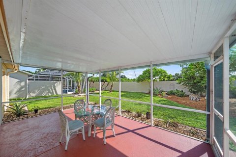 Casa en venta en Bradenton, Florida, 2 dormitorios, 127.09 m2 № 2387582 - foto 12
