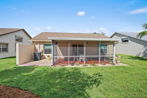 Casa en venta en Bradenton, Florida, 2 dormitorios, 127.09 m2 № 2387582 - foto 10