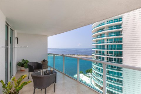 Condominio en venta en Miami, Florida, 1 dormitorio, 73.49 m2 № 1784236 - foto 3