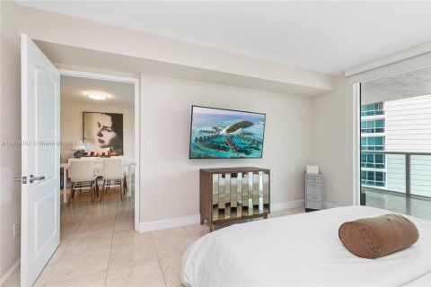 Condominio en venta en Miami, Florida, 1 dormitorio, 73.49 m2 № 1784236 - foto 6