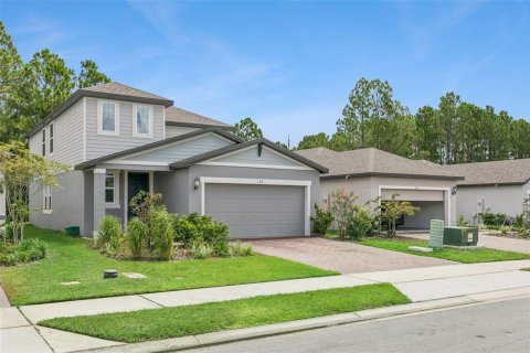 House in Daytona Beach, Florida 4 bedrooms, 219.25 sq.m. № 2391734 - photo 2