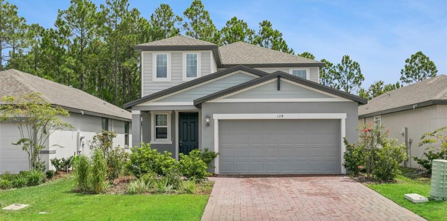 House in Daytona Beach, Florida 4 bedrooms, 219.25 sq.m. № 2391734
