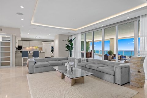 Condominio en venta en Fort Lauderdale, Florida, 3 dormitorios, 298.22 m2 № 2242026 - foto 6