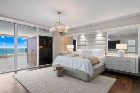 Condominio en venta en Fort Lauderdale, Florida, 3 dormitorios, 298.22 m2 № 2242026 - foto 29