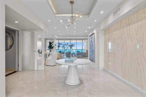 Condominio en venta en Fort Lauderdale, Florida, 3 dormitorios, 298.22 m2 № 2242026 - foto 4