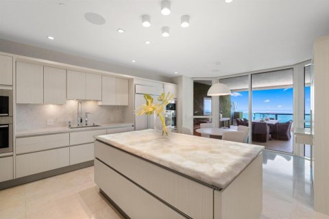 Condominio en venta en Fort Lauderdale, Florida, 3 dormitorios, 298.22 m2 № 2242026 - foto 14