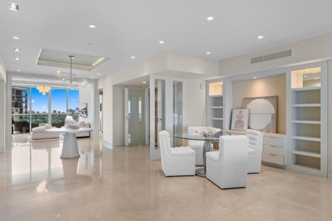 Condominio en venta en Fort Lauderdale, Florida, 3 dormitorios, 298.22 m2 № 2242026 - foto 5